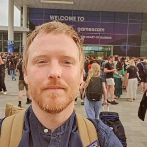 Denman with the Gamescom entrance behind